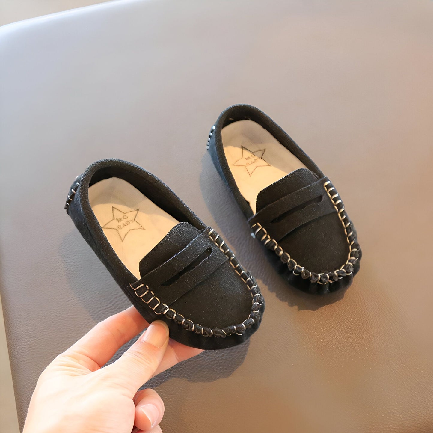 Nova Mocassins garçons daim soigné, confortable
