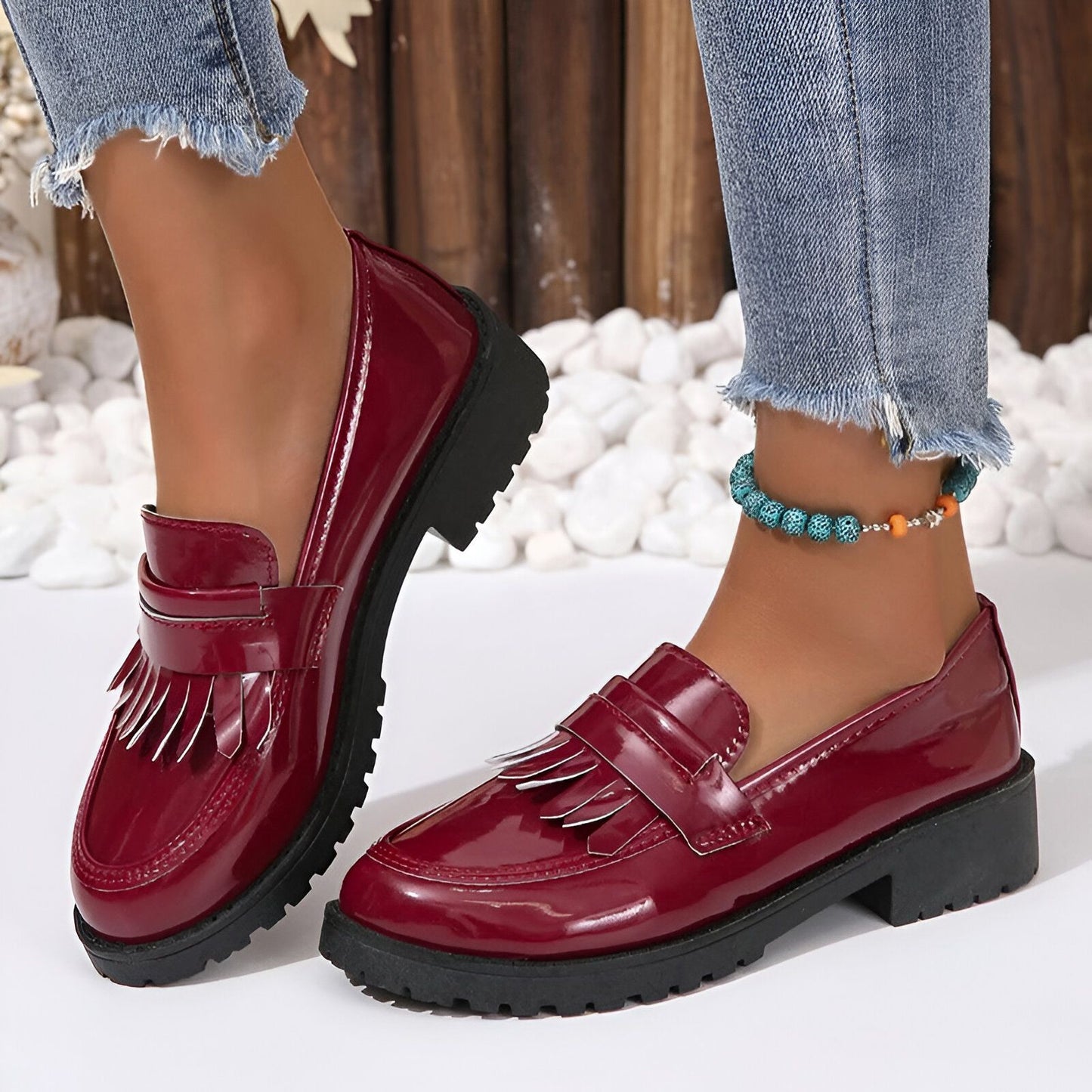 NovaWalk Mocassins vernis femme à franges noir