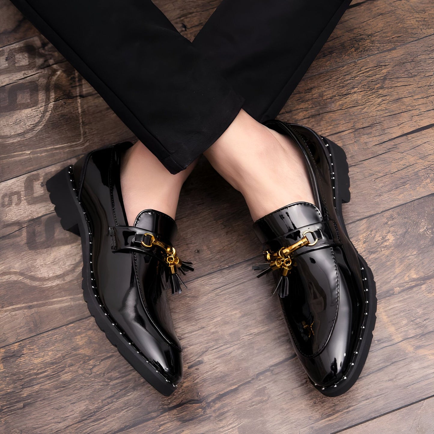 LX Mocassins Vernis à Glands et Boucle Dorée pour Homme