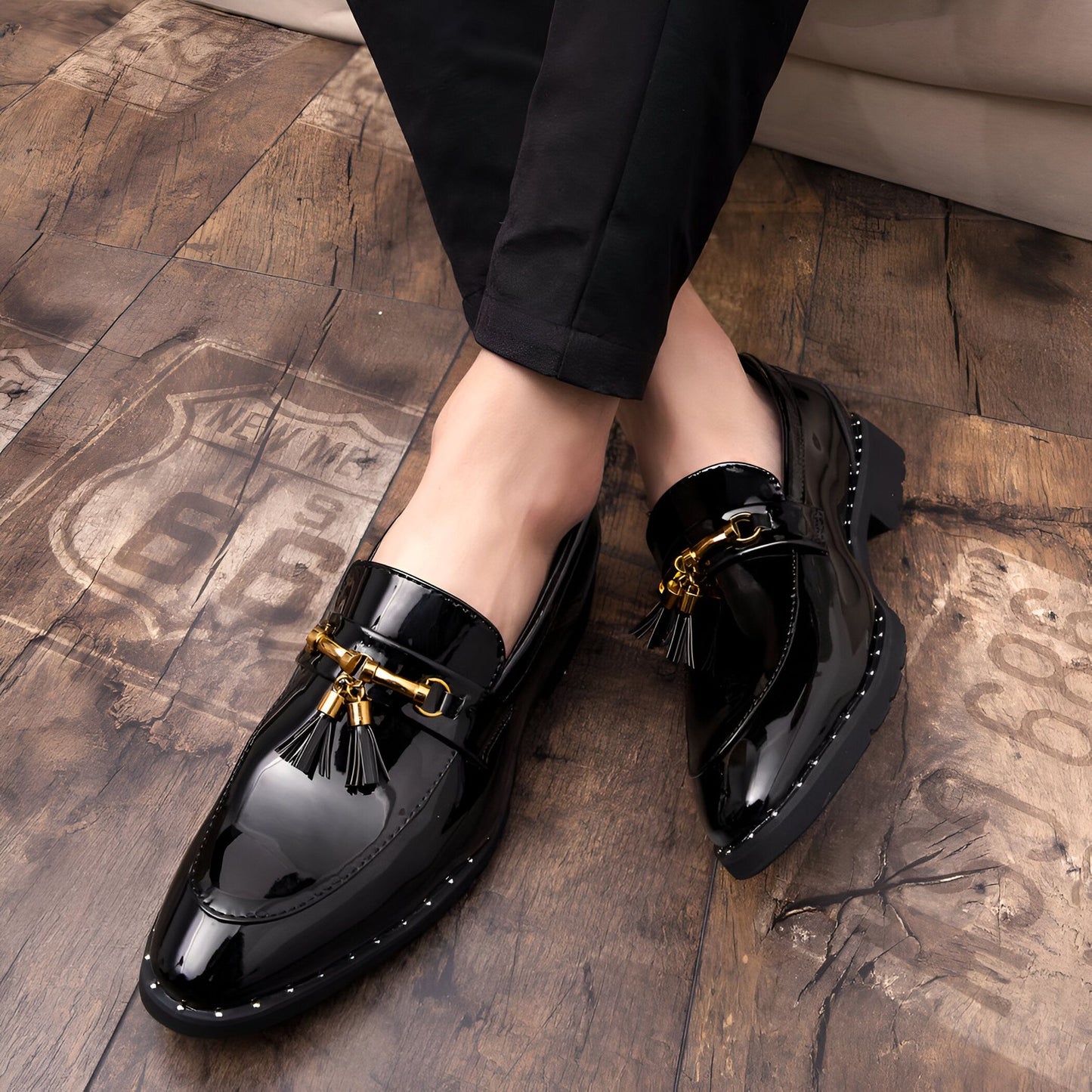 LX Mocassins Vernis à Glands et Boucle Dorée pour Homme