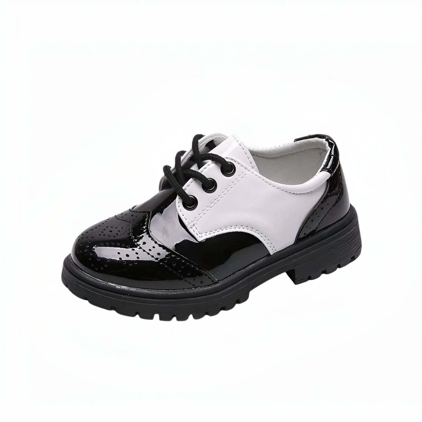 Élégance Kids: Mocassins vernis enfant lacets cérémonie