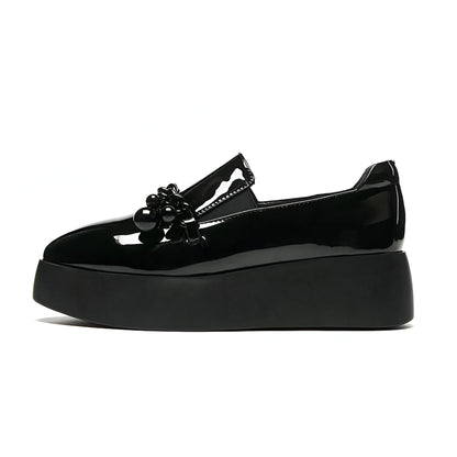 Luxe Mocassins vernis plateforme avec chaîne