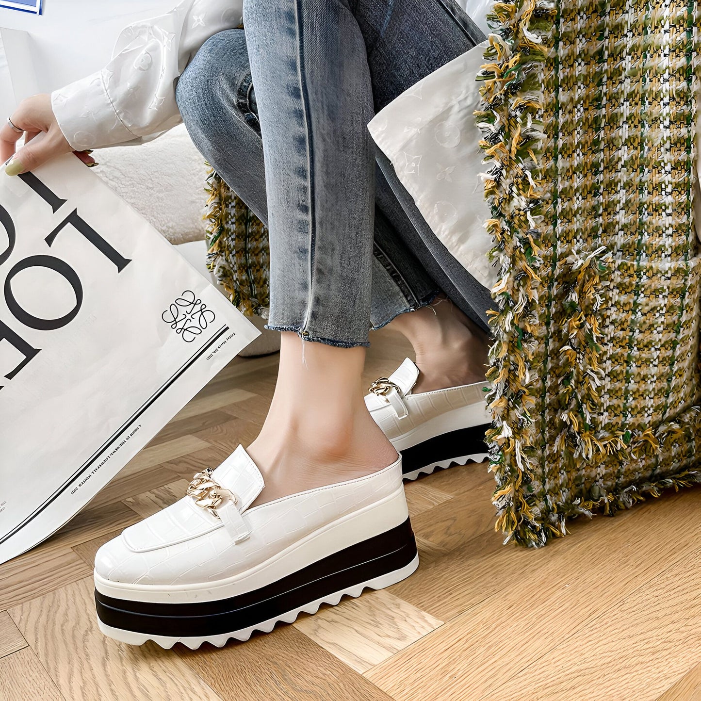 Mules compensées vegan Luxe - Croco & Chaîne dorée