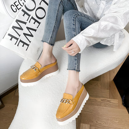 Mules compensées vegan Luxe - Croco & Chaîne dorée